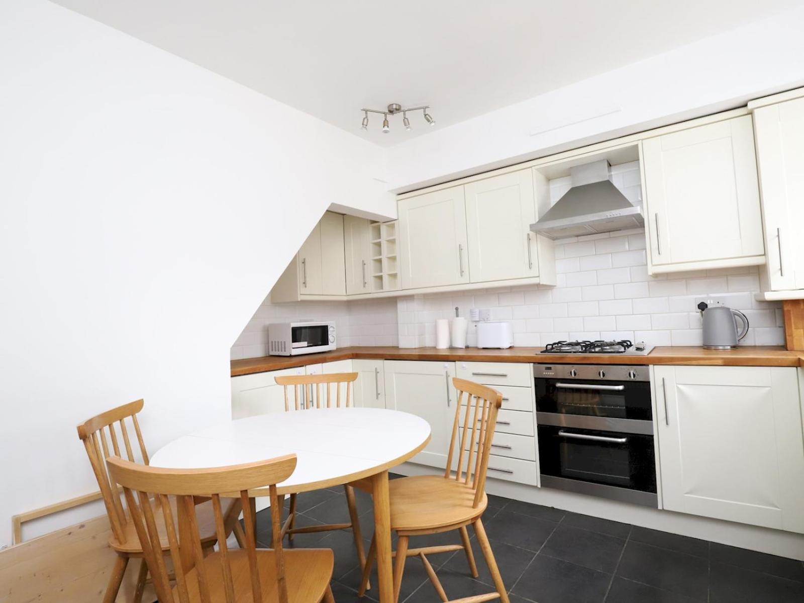 Sunny Victorian 2Br Townhouse Oxford Pass The Keys Βίλα Εξωτερικό φωτογραφία